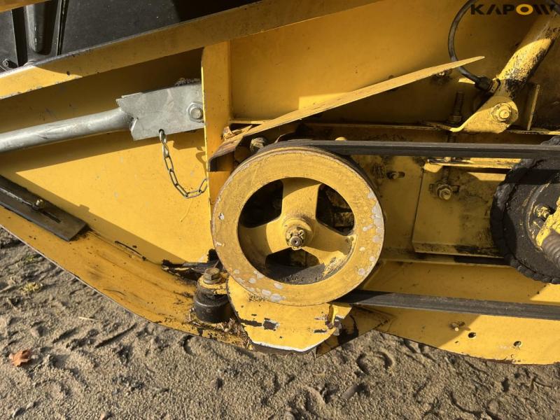 New Holland TX32 with 15 foot header 16