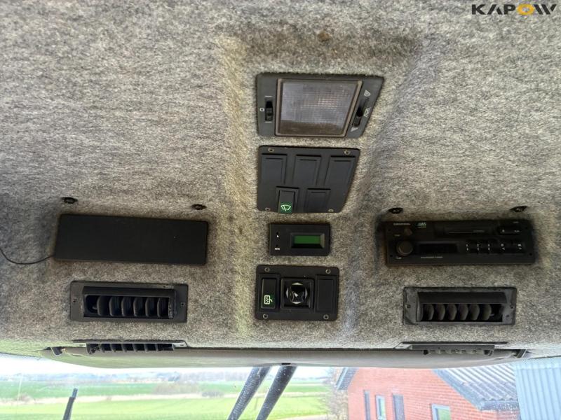 New Holland TX68 plus combine harvester 16