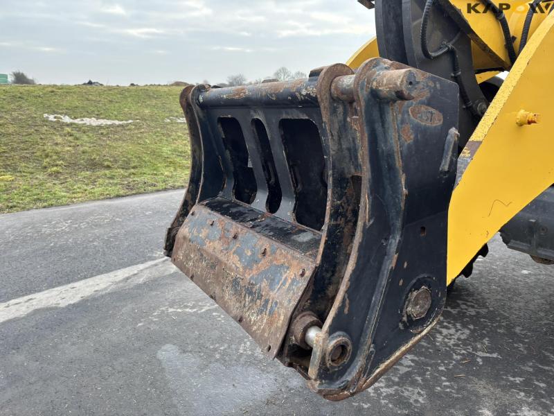 New Holland W170D wheel loader 10
