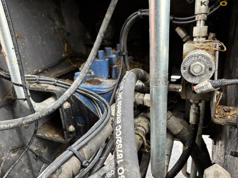 New Holland W170D wheel loader 30