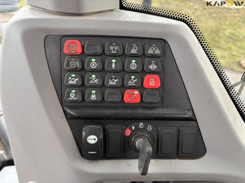 New Holland W170D wheel loader 77