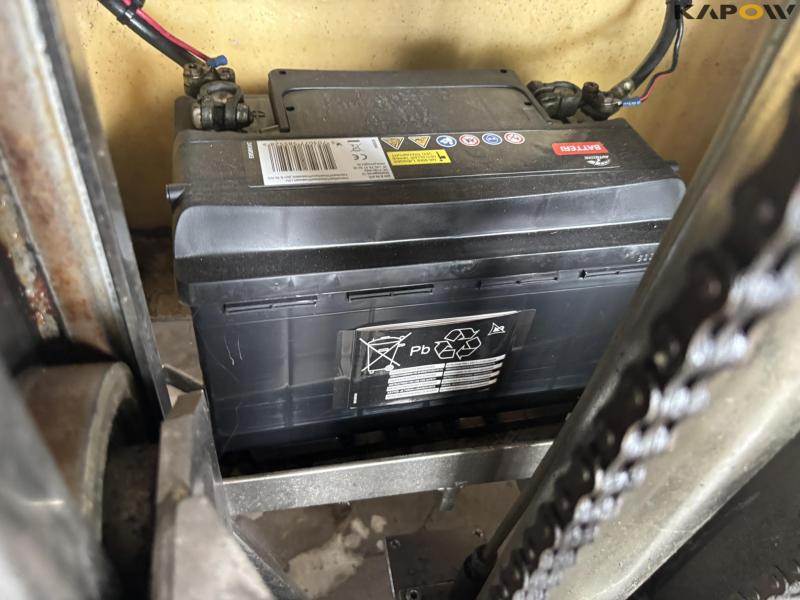 NH SB 500 stainless pallet truck 12