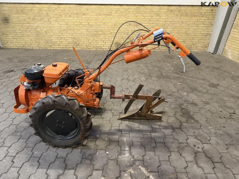 Nibbi tool carrier with plow 8