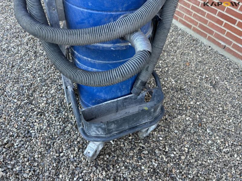 Nilfisk AATIX 125 Wet/Dry Vacuum Cleaner 16