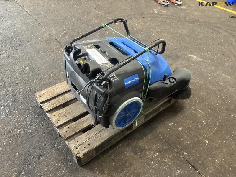 Nilfisk Floortec 350 sweeper 5