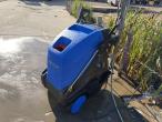 Nilfisk HM 4M hot water cleaner 1