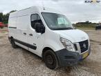 Nissan NV400 van 3