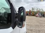 Nissan NV400 van 17