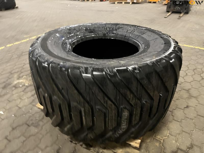 Nokian 850/50-R30.5 tires - NEW 5