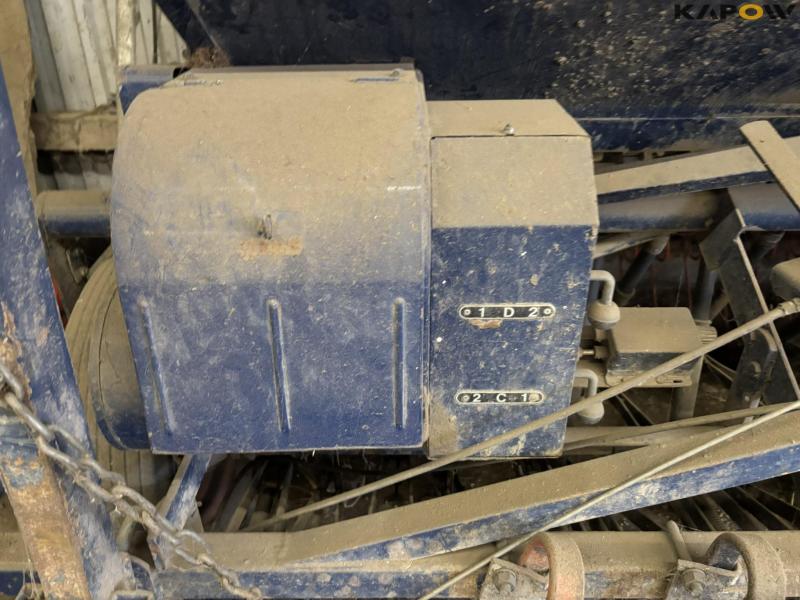 Nordsten Lift-o-matic 4 meter seeder 17