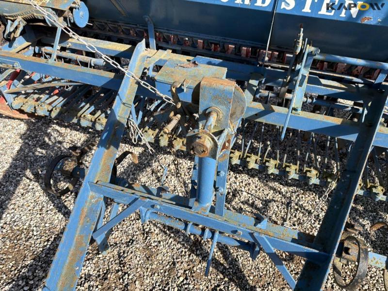 Nordsten seed drill 19