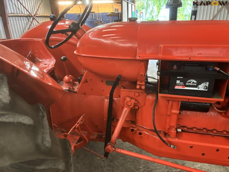 Nufield Universal Four tractor petrol 22