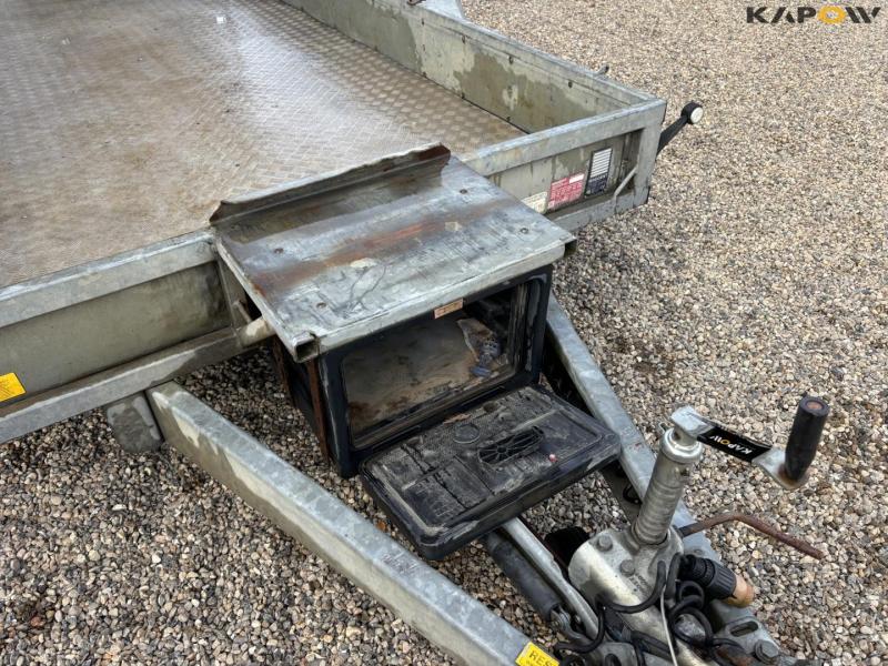 Nugent Pt126 trailer 16