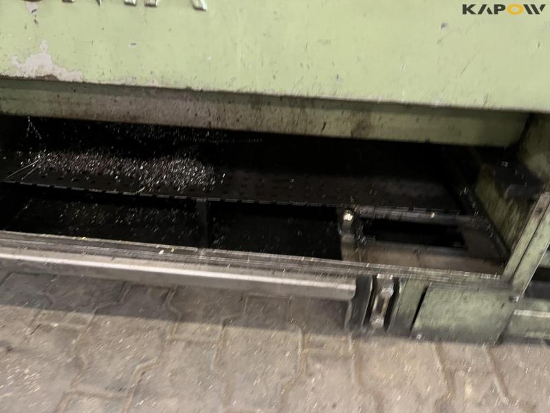Okuma LB25 CNC turning bandsaw 16