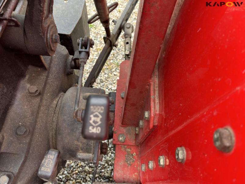 ONJ 440 tractor with front loader 40
