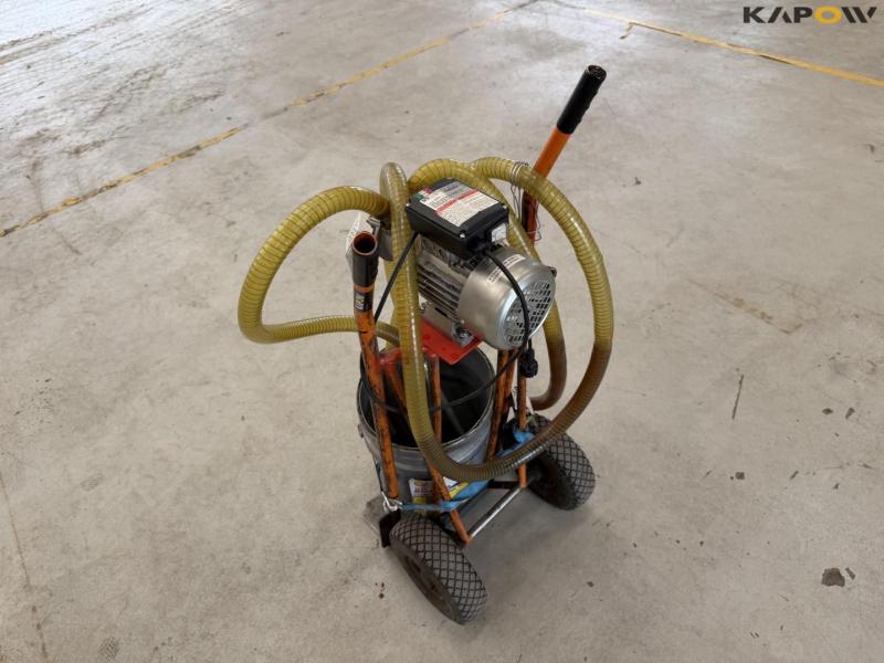 Transfer pump 7