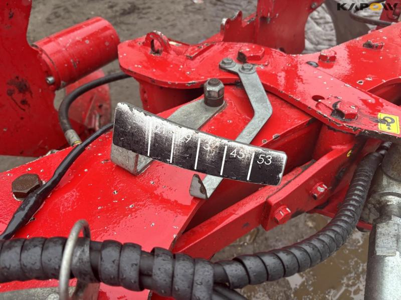 Ovlac 6 furrow plough 11