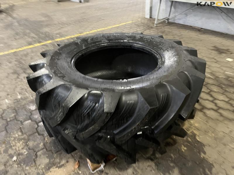 Ozka 600/70-R30 tires - NEW 7