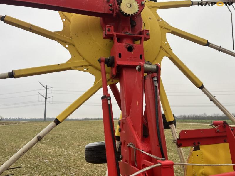 Pöttinger Eurotop 851A rake 16