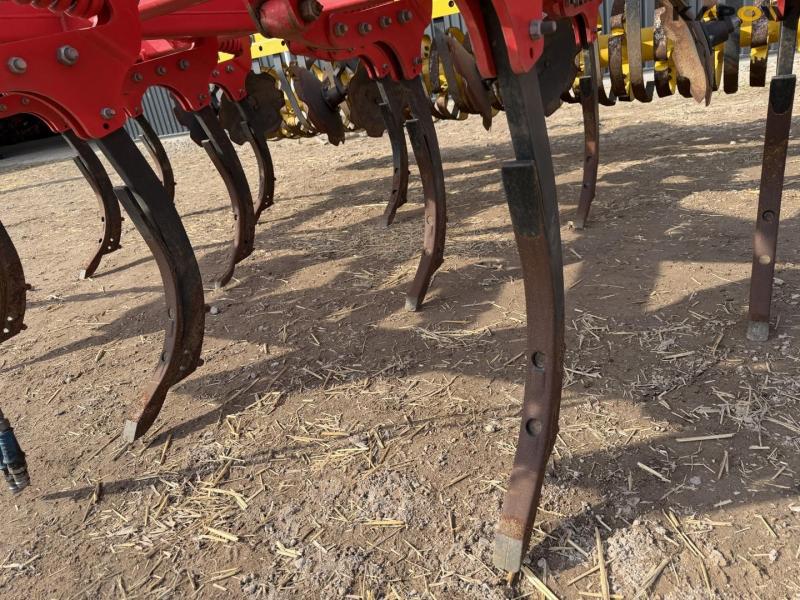 Pöttinger Syncro 3530 nova depth harrow 11