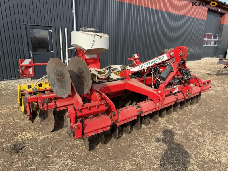Pöttinger terradisc 4001 harrow with seed equipment 3