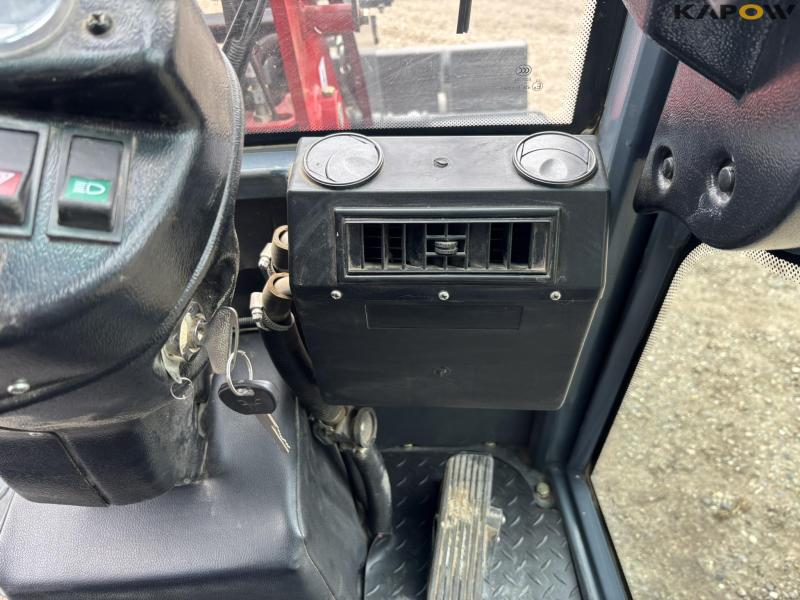 PACAM 3040 skid steer loader with cabin 62