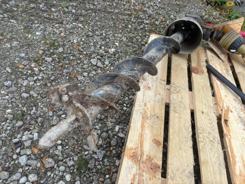 Pile driver PTO pulled 9