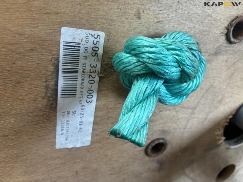 Pallet with rope 10