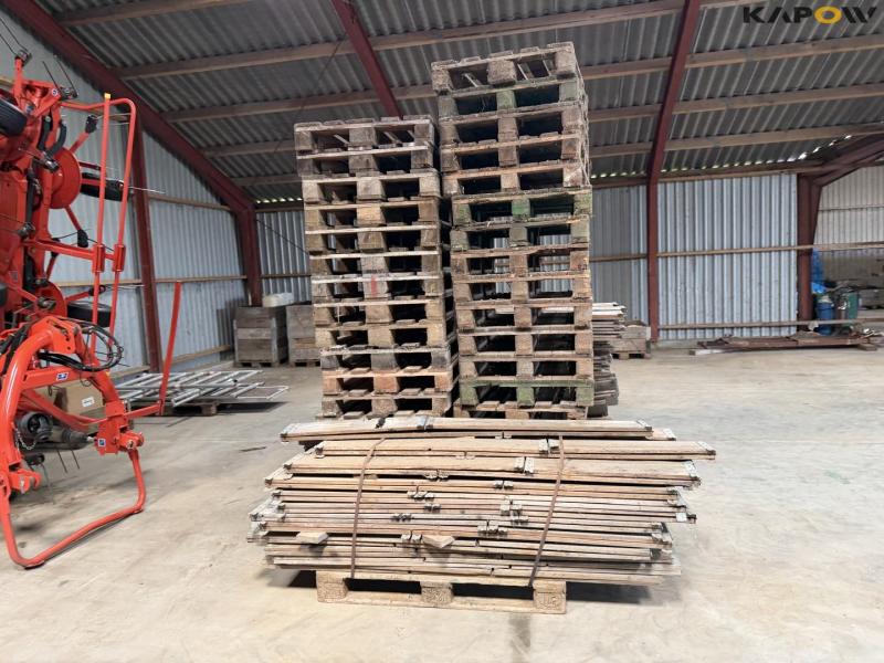 Pallet and pallet frames 4