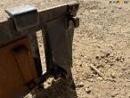 Pallet forks with Euro and Avant hitch 10
