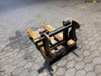 Pallet forks with giant hitch 7