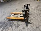 Pallet forks with giant hitch 8