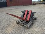 Pallet forks with excavator hitch 1