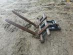 Pallet forks with excavator hitch 6