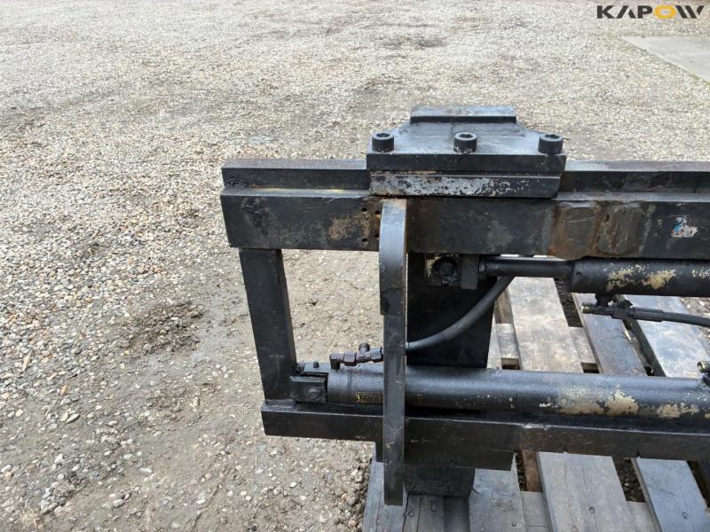 Quick-change pallet forks 14