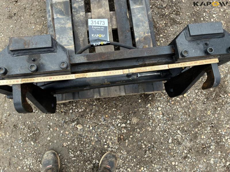 Quick-change pallet forks 15