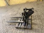 Pallet forks with Hydrema hitch 8