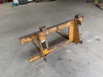 Pallet forks with Hydrema hitch 7