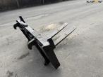 Pallet forks with side shift, Volvo hitch 5
