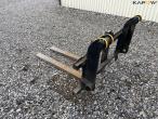 Pallet forks with Terex hitch 7