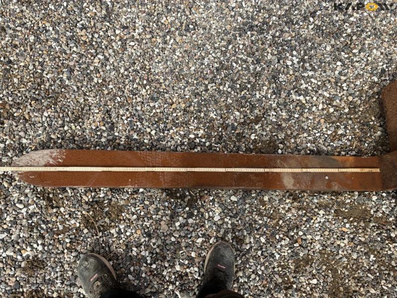 Pallet forks with Volvo hitch 15