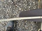 Pallet forks on heavy-duty frame 6