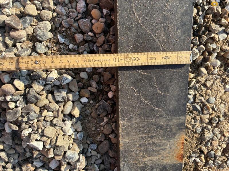 Quick-change pallet forks 14