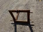 Pallet forks for three-point hitch 6
