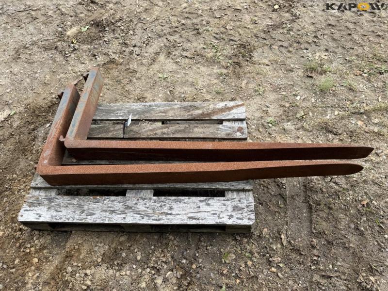 Pallet forks 2