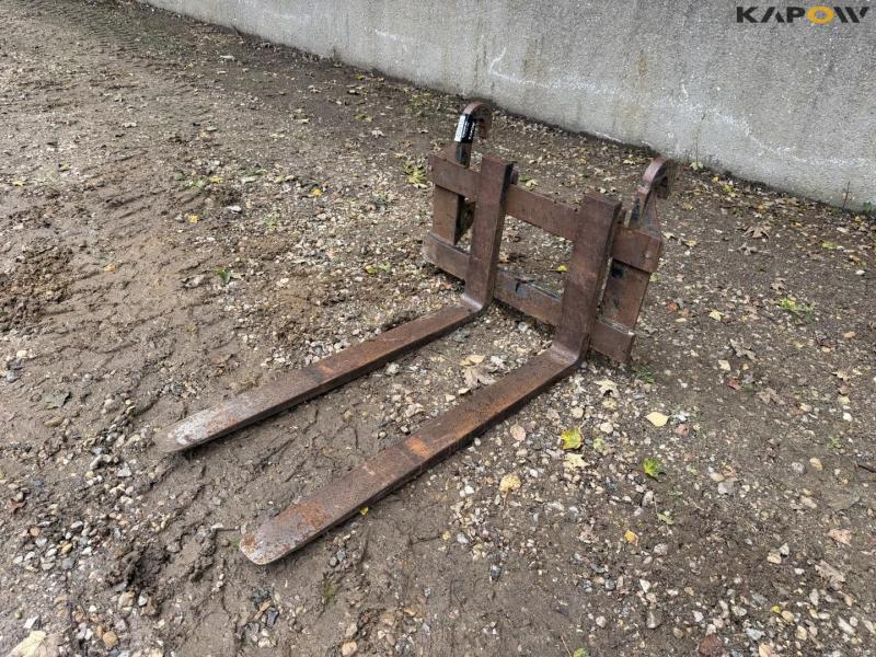 Pallet forks 1