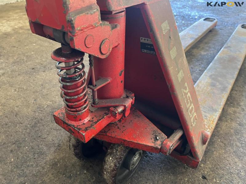 Pallet truck 2500kg 10