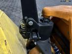 Pallet truck 14