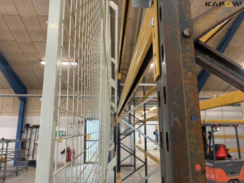 Pallet rack - 4 compartments 27