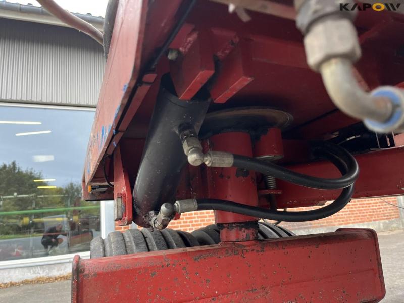 Parkland 325 bale trailer 16